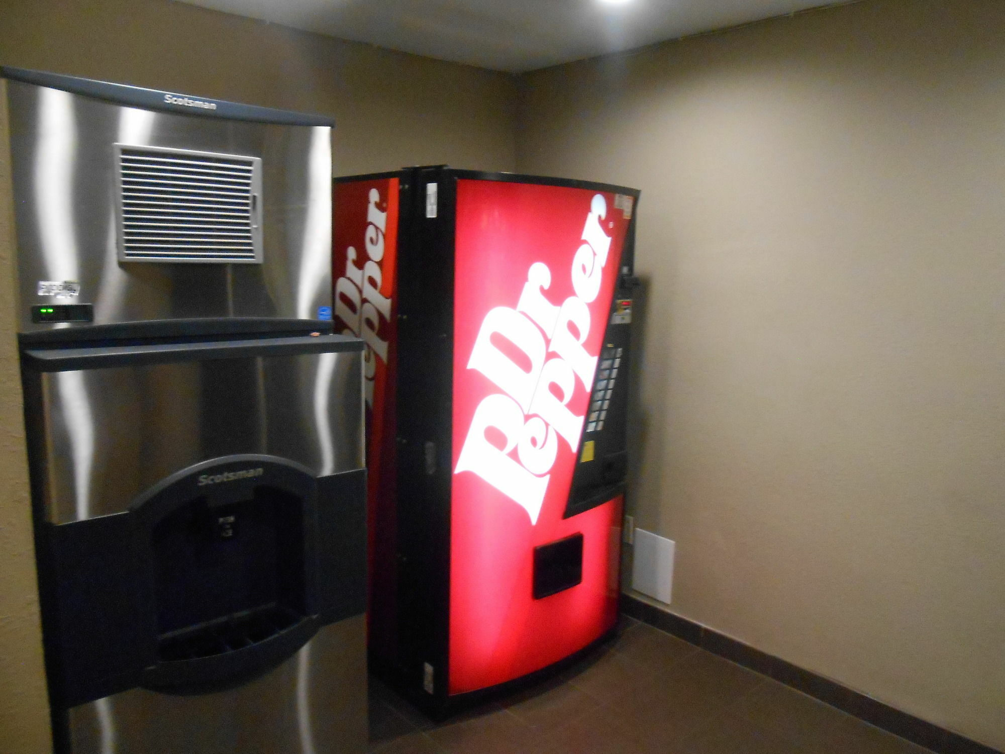 Surestay Plus By Best Western Mesa Superstition Springs Exterior foto